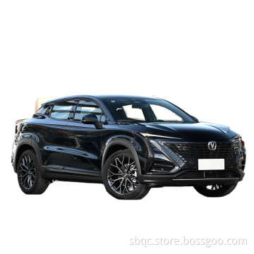 Motore a benzina SUV compatto Velocità massima di 205 km/h a 7 velocità Modello di lusso a doppia frizione auto conveniente per Changan Car Uni-T Vehicle
